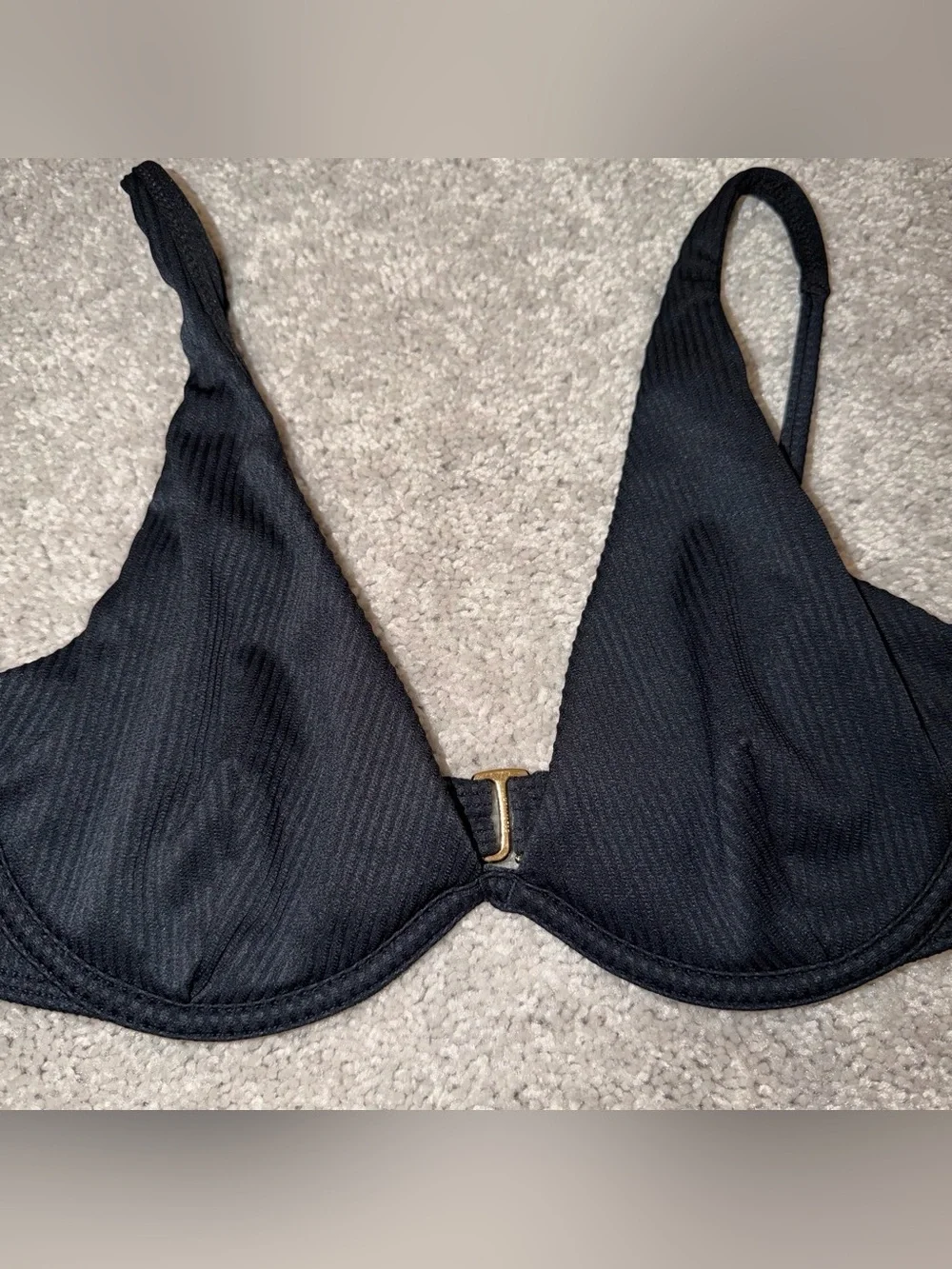 Hollister Black Ribbed Underwire Bikini Top